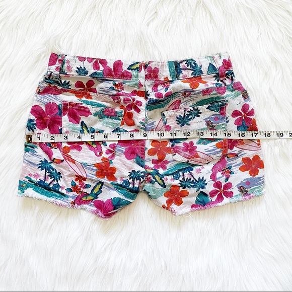 🔴4/$25 est. 1989 place floral hawaiian cut off shorts - Picture 5 of 7
